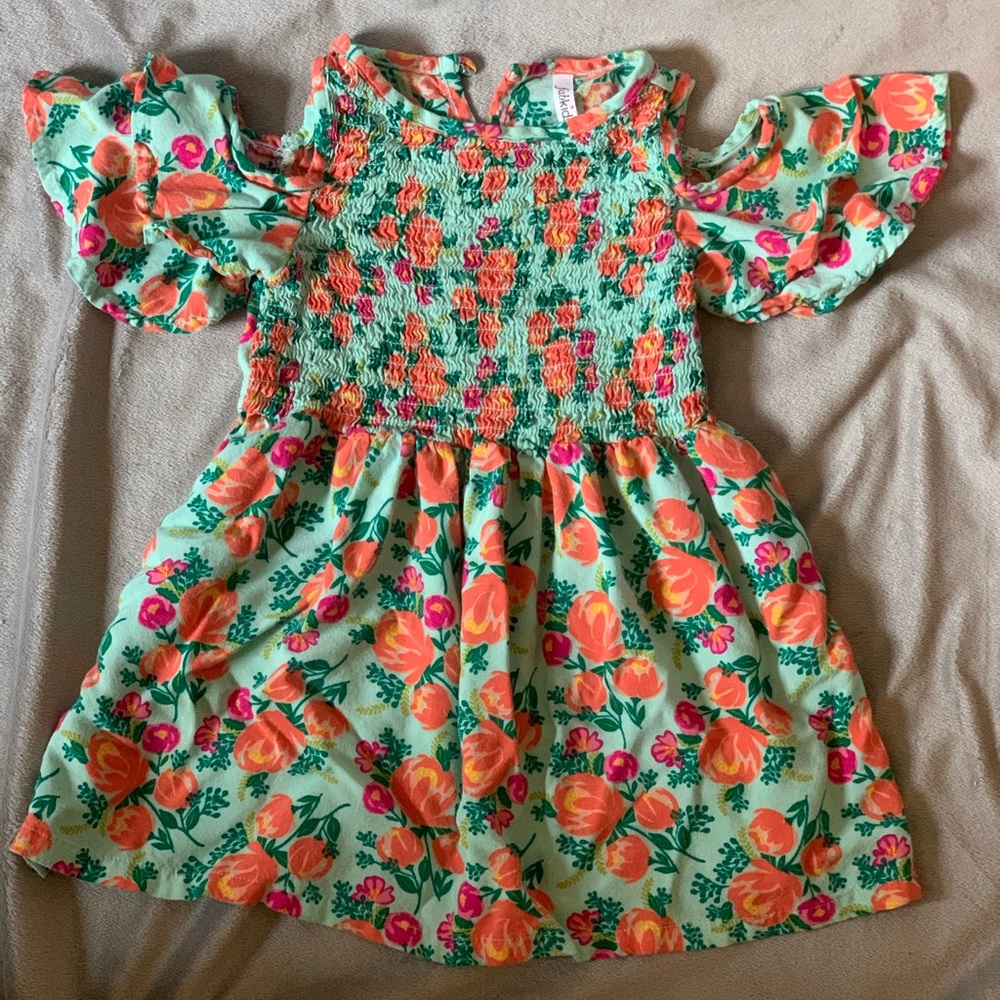 Girls xs top